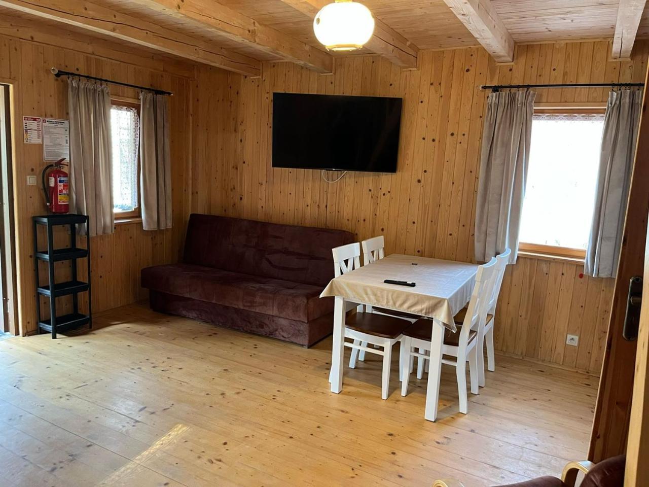 Domki Letniskowe Nad Jeziorem Kazub Cieciorka Extérieur photo